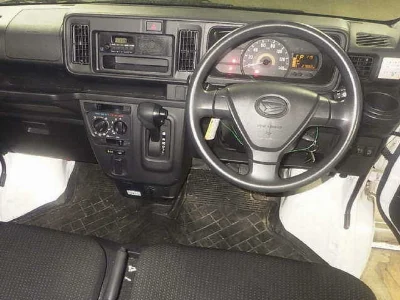 DAIHATSU HIJET VAN