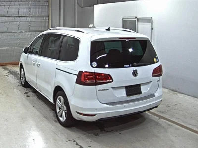 VOLKSWAGEN SHARAN