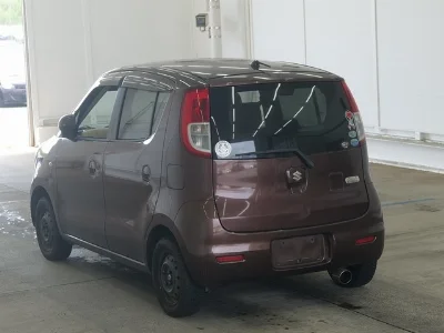 SUZUKI MRWAGON