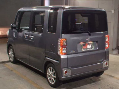 TOYOTA PIXIS MEGA