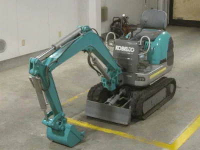 KOBELCO YUATSU SHOVEL 