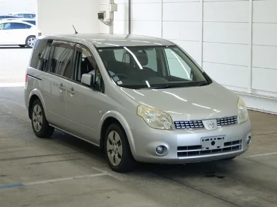 NISSAN LAFESTA