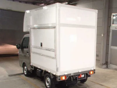 SUZUKI CARRY TRUCK