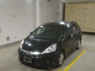 HONDA FIT SHUTTLE