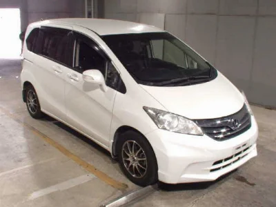 HONDA FREED