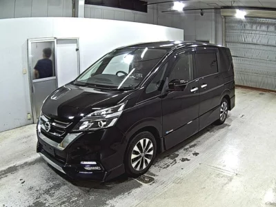 NISSAN SERENA