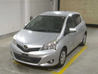 TOYOTA VITZ