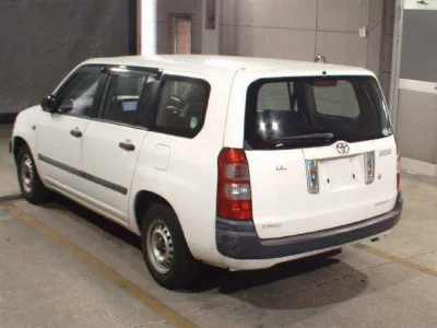 TOYOTA SUCCEED