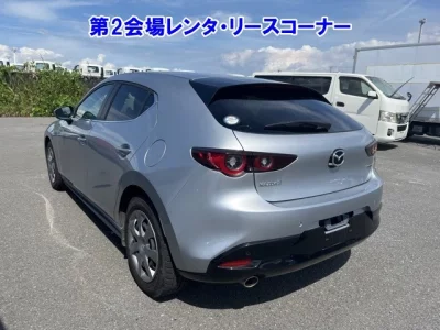 MAZDA MAZDA3 FASTBACK