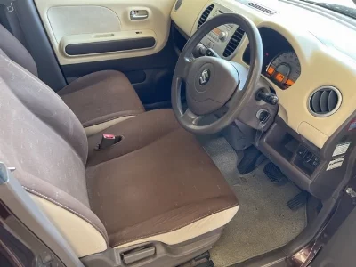 SUZUKI MRWAGON