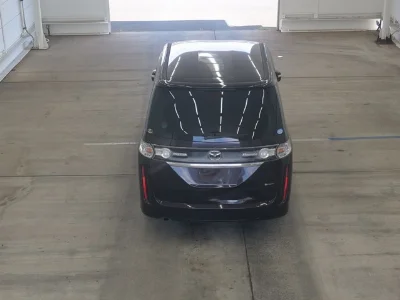 MAZDA BIANTE