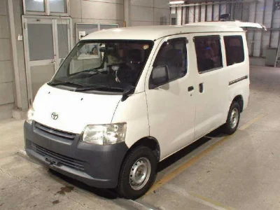 TOYOTA TOWN ACE VAN