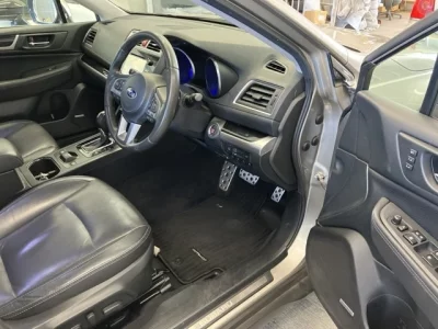 SUBARU OUTBACK