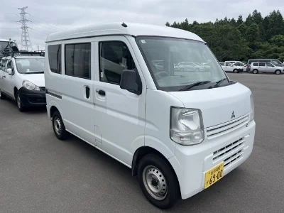 MITSUBISHI MINICAB