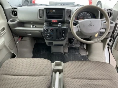 MITSUBISHI MINICAB
