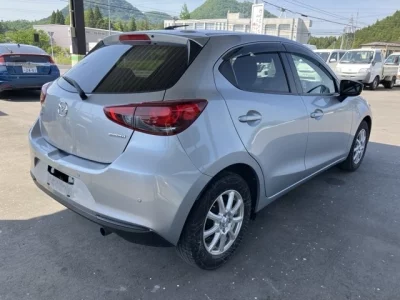 MAZDA MAZDA2