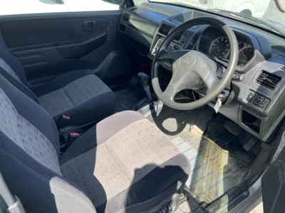 MITSUBISHI PAJERO MINI