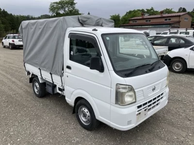NISSAN CLIPPER TRUCK