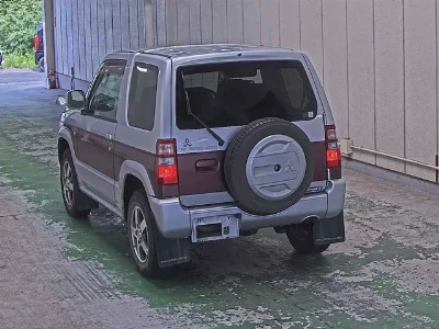 MITSUBISHI PAJERO MINI