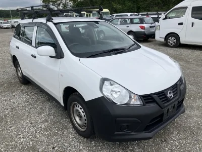 NISSAN AD