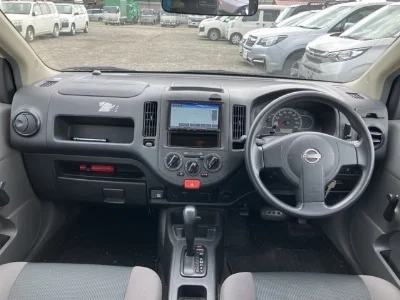 NISSAN AD