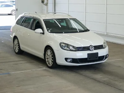 VOLKSWAGEN GOLF VARIANT