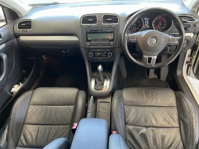 VOLKSWAGEN GOLF VARIANT