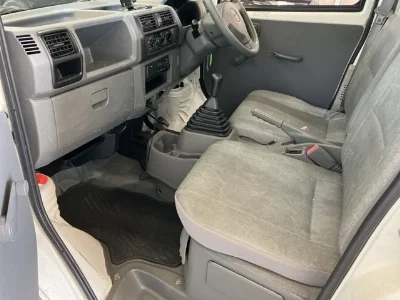 NISSAN CLIPPER TRUCK