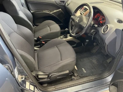 MITSUBISHI COLT PLUS