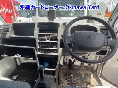 MITSUBISHI MINICAB