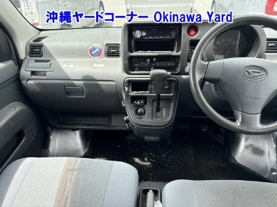 DAIHATSU HIJET VAN