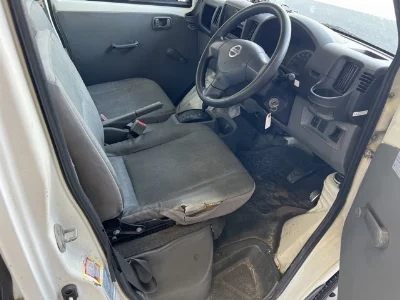 NISSAN CLIPPER TRUCK