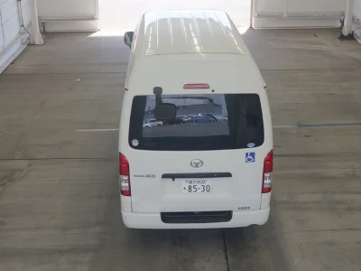 TOYOTA REGIUS ACE VAN