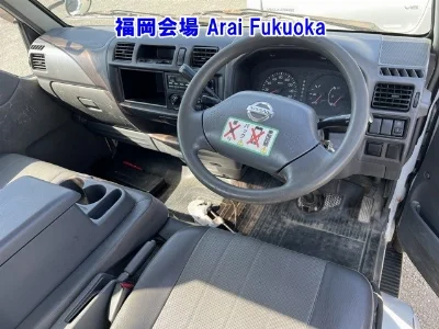 NISSAN VANETTE TRUCK