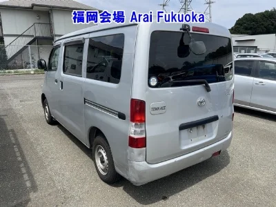 TOYOTA TOWN ACE VAN