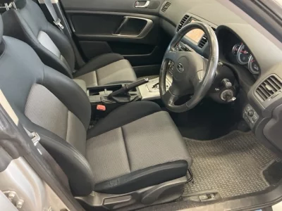 SUBARU LEGACY B4