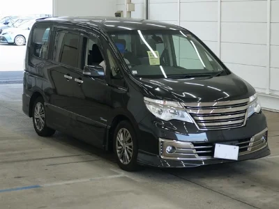 NISSAN SERENA