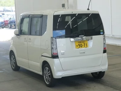 HONDA N BOX