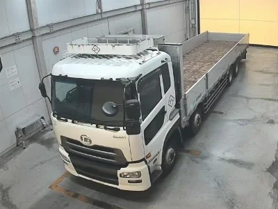 NISSAN UD