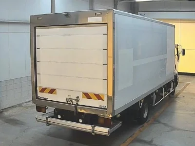ISUZU FORWARD