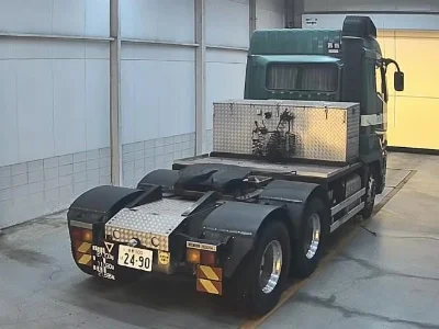 MITSUBISHI FUSO