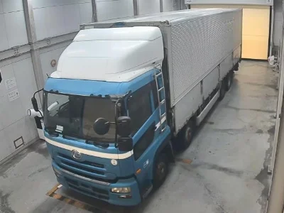 NISSAN UD