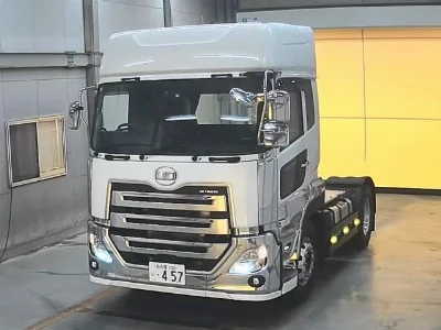 NISSAN UD