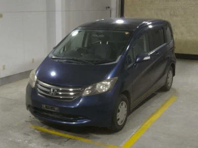 HONDA FREED