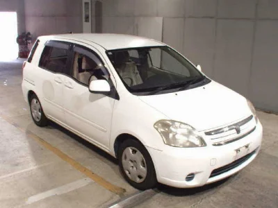 TOYOTA RAUM