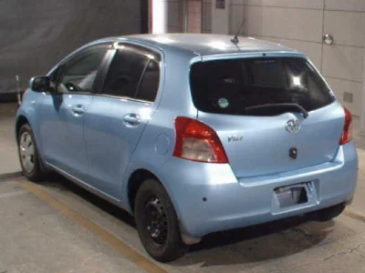 TOYOTA VITZ