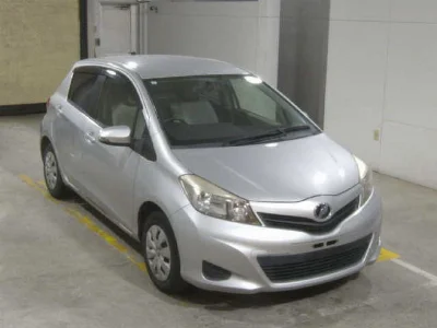 TOYOTA VITZ