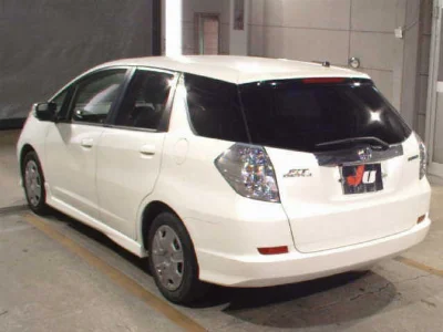 HONDA FIT SHUTTLE