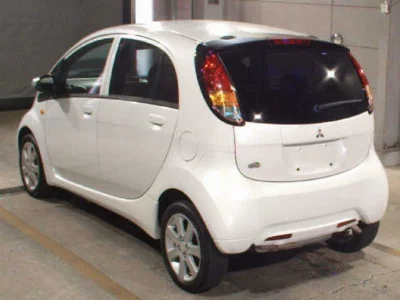 MITSUBISHI I