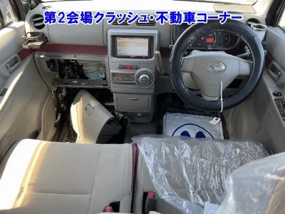 DAIHATSU MOVE CONTE